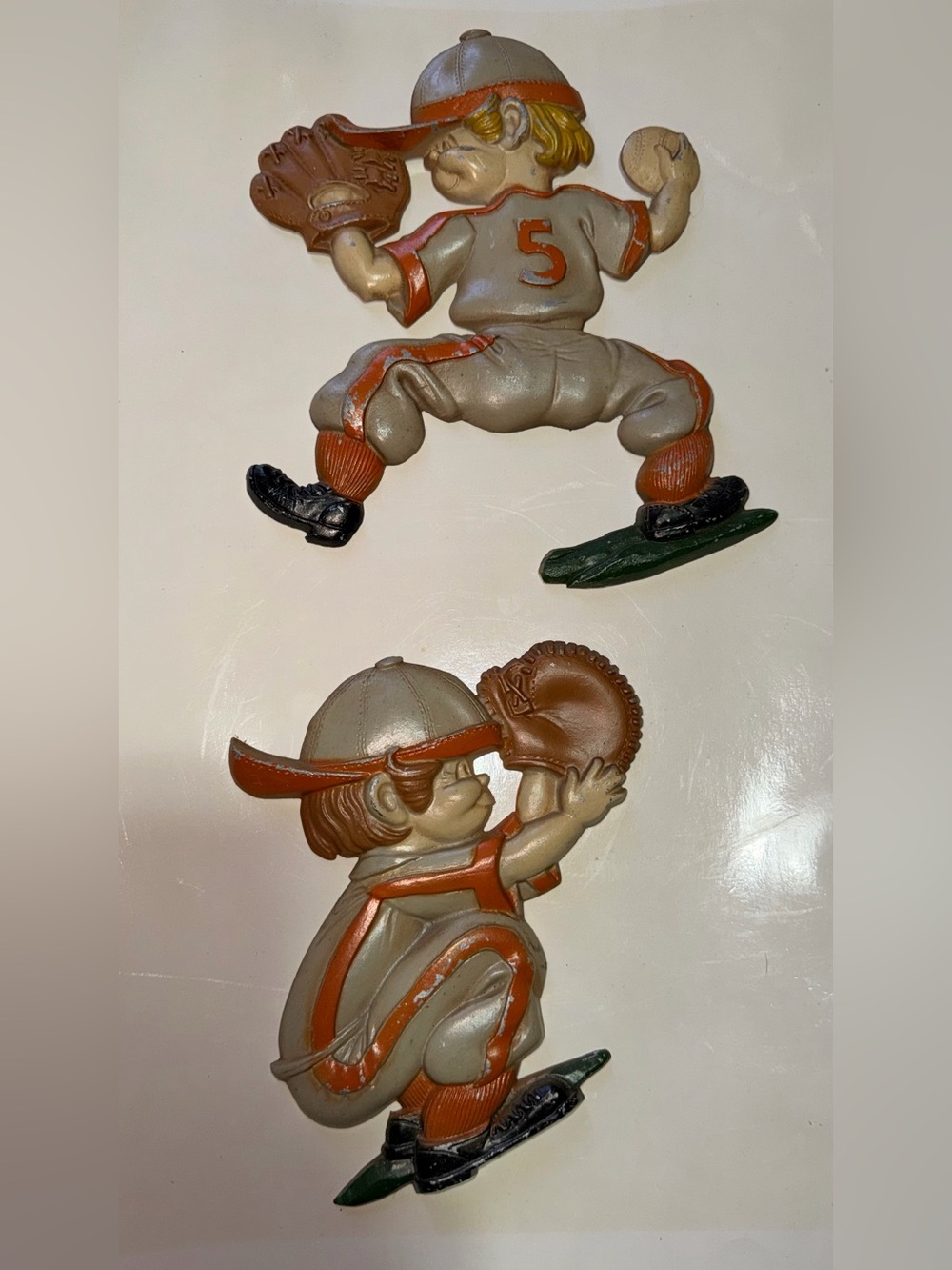 Vintage Sexton Metal Baseball Wall Art Pitcher Catcher Orange Cream
Set of 2